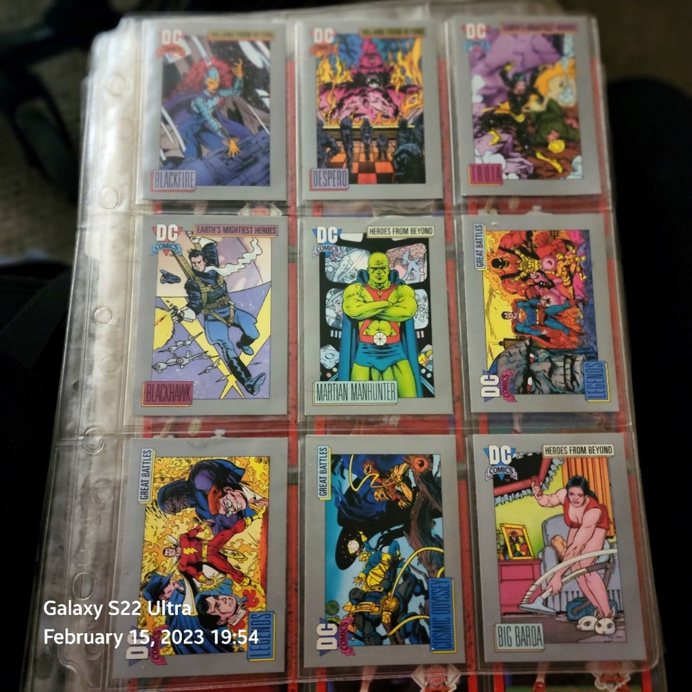 3 pages of mixed DC marvel and 1990 Donruss St.Louis Cardinals cards